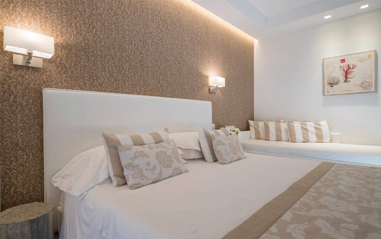 Hotel Mon Cheri 리치오네 외부 사진